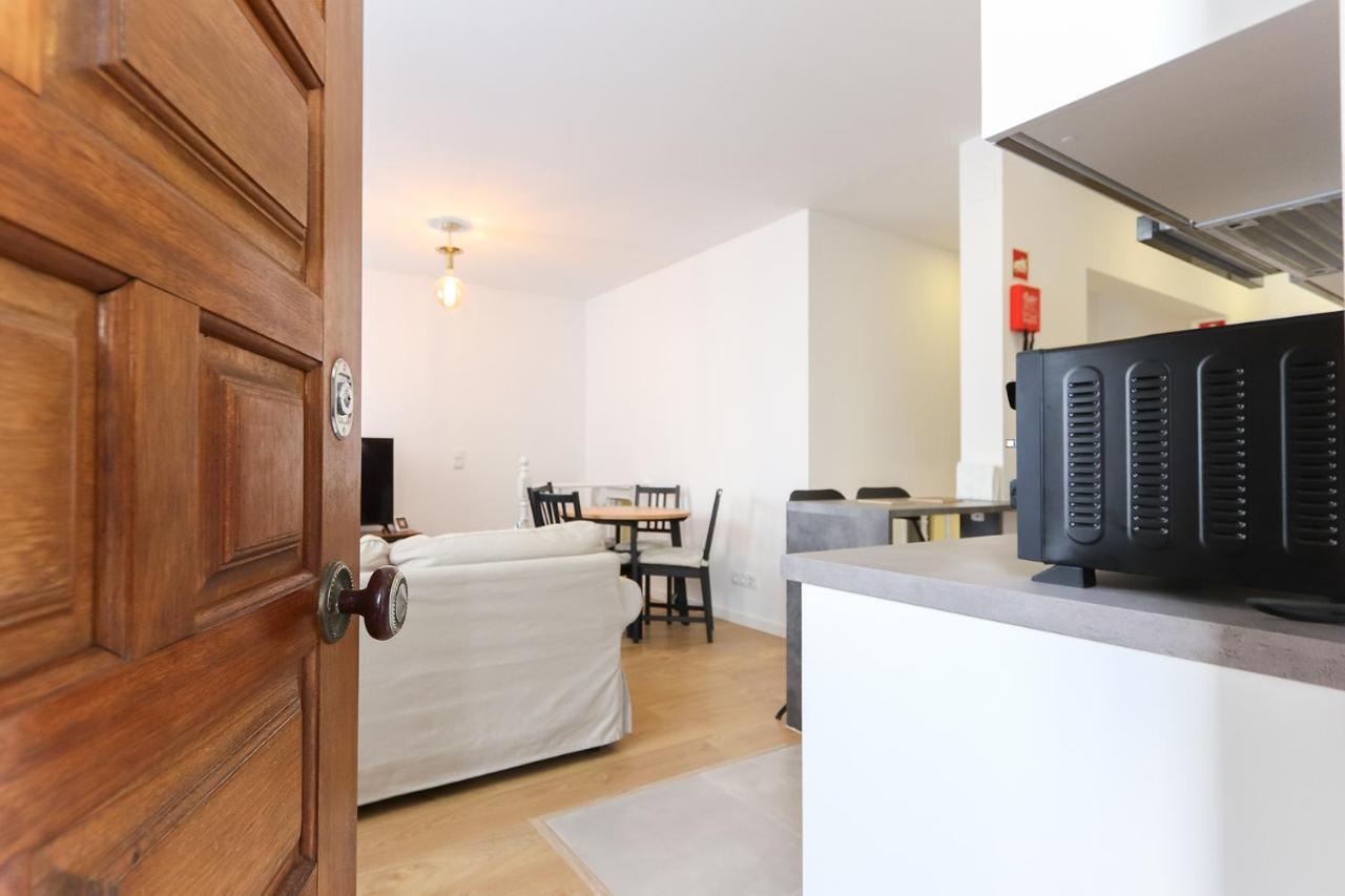 Wal Apartments- 3 Bedrooms With Parking Space Lisboa Eksteriør billede